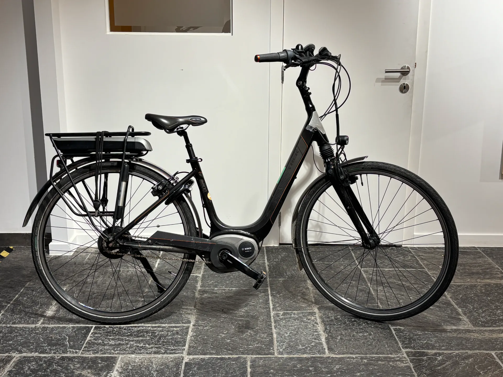 Vélo électrique Trek ML800 - E0006